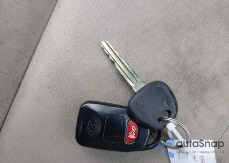 2008 Hyundai Elantra Gls/Se from USA, damaged, VIN KMHDU46D98U569260